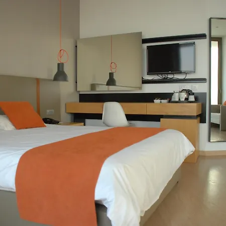 Crystal Springs 4*